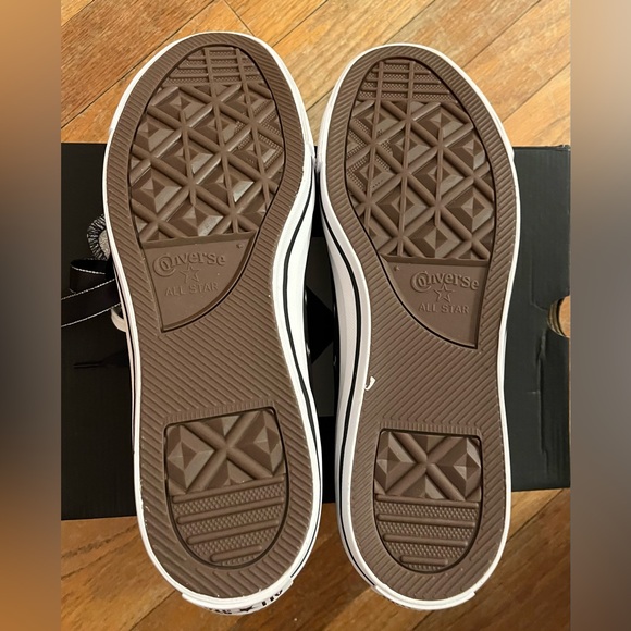 Converse Black and Glittery Silver Double Upper Sz 11 New in Box - Picture 9 of 10